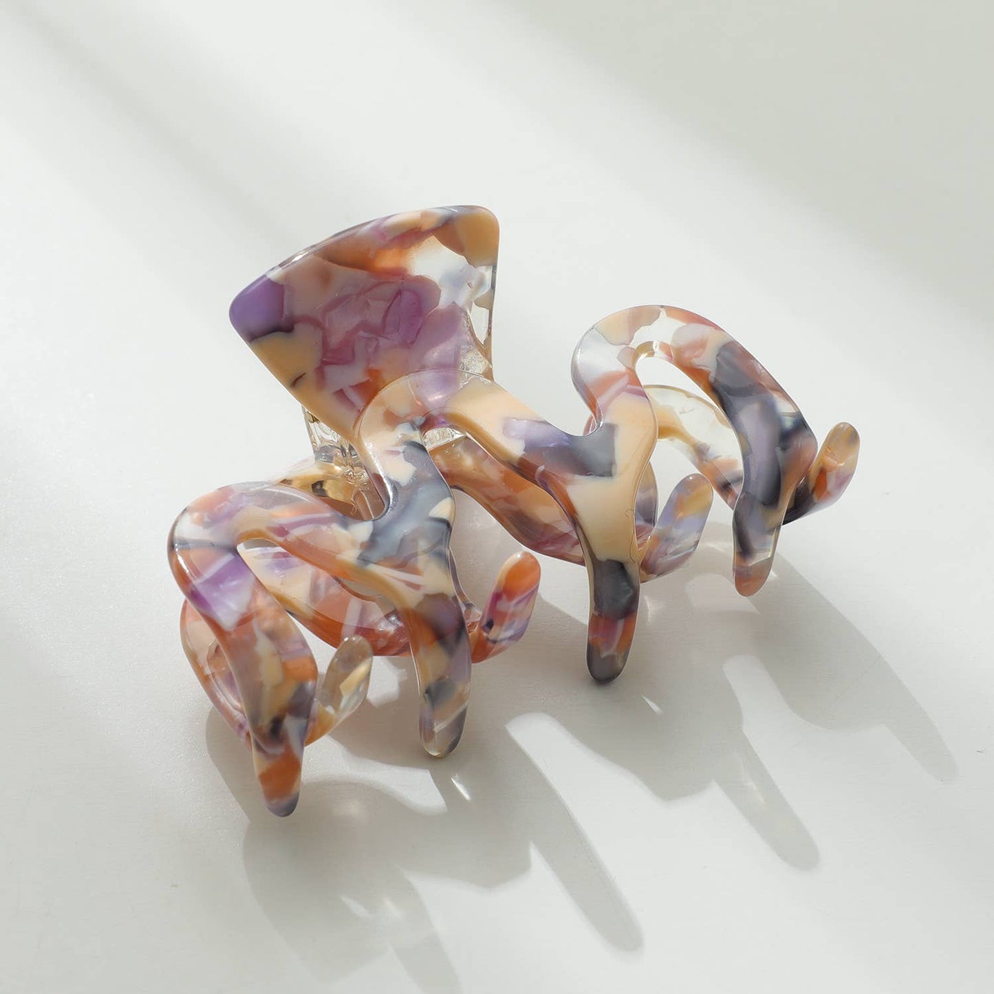 ENCHANTED CLAW CLIP