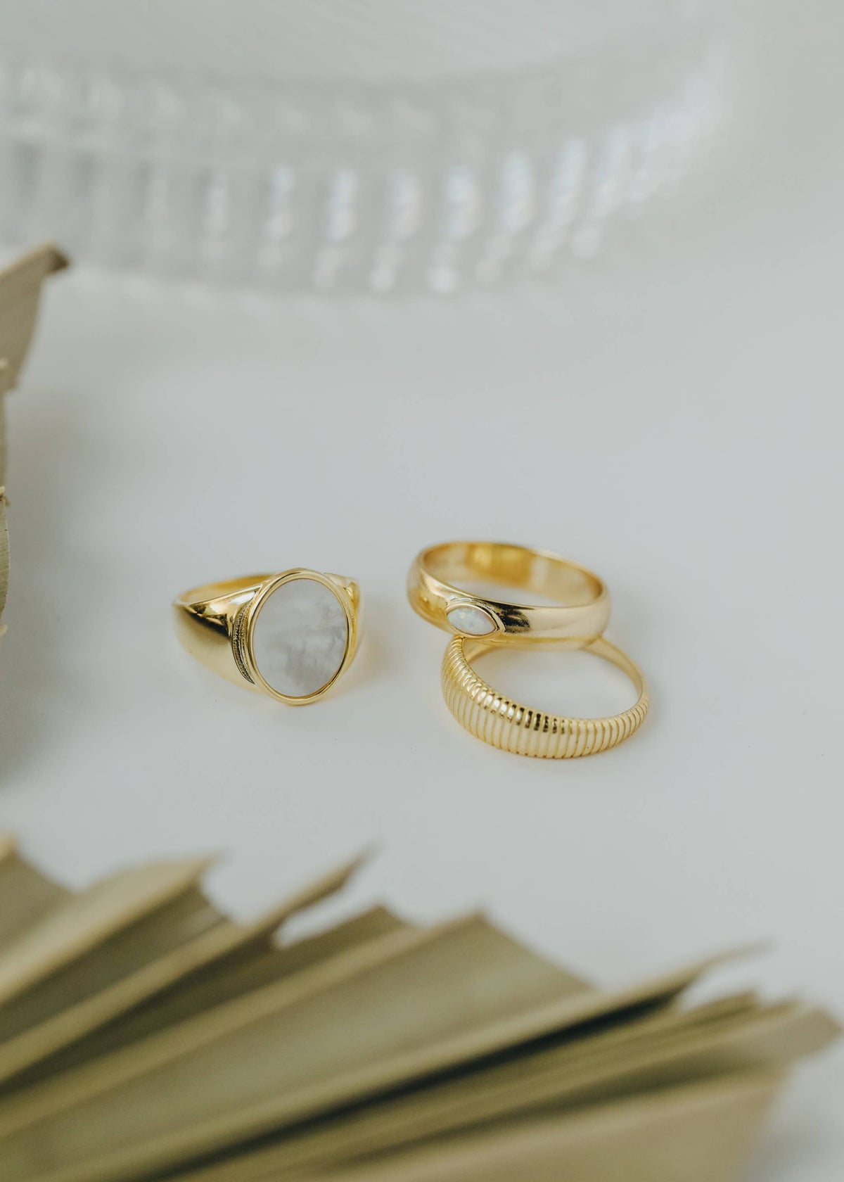 RIDGED GOLD RING