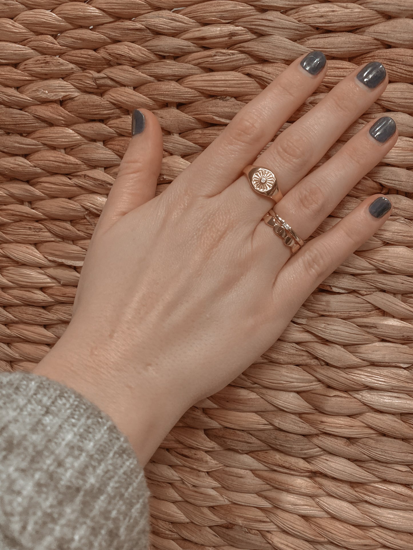 STATEMENT RING GOLD