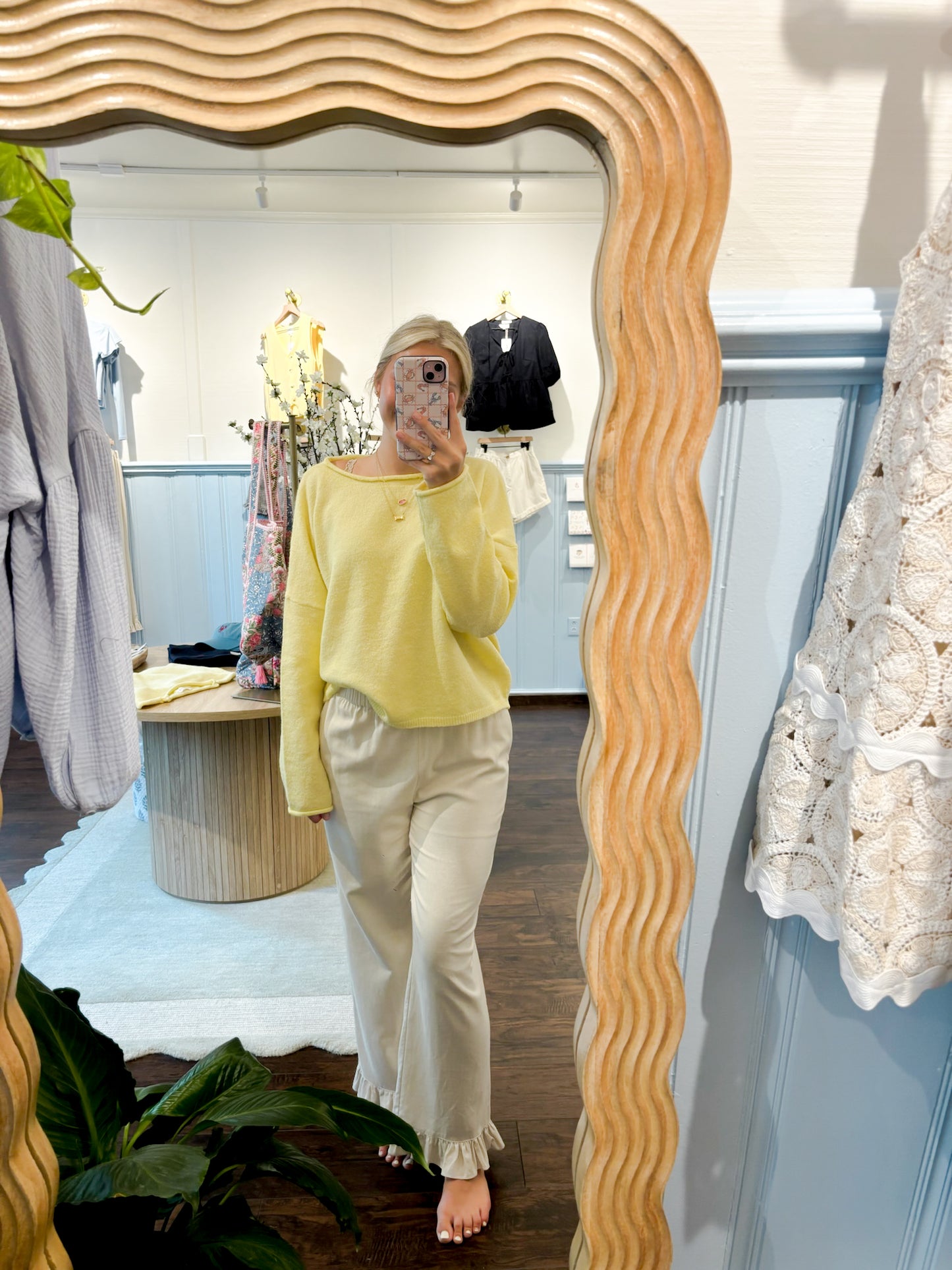 BANANA BREEZE PULLOVER SWEATER