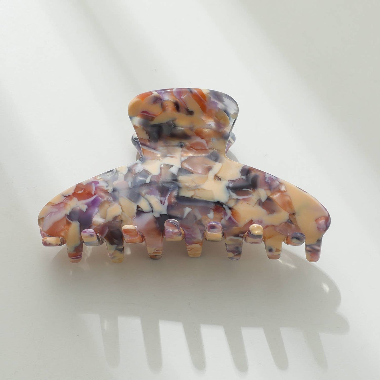 ENCHANTED CLAW CLIP