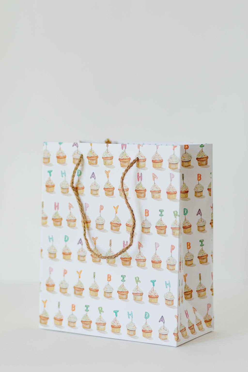 BIRTHDAY CUPCAKES GIFT BAG