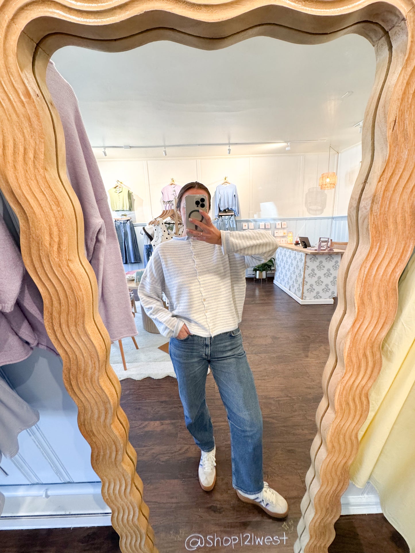 THE SITTING SEASIDE CARDIGAN