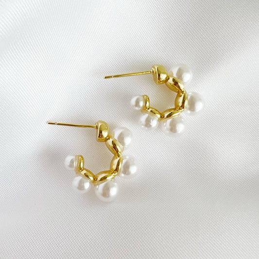 PEARL BEADED HOOP EARRINGS