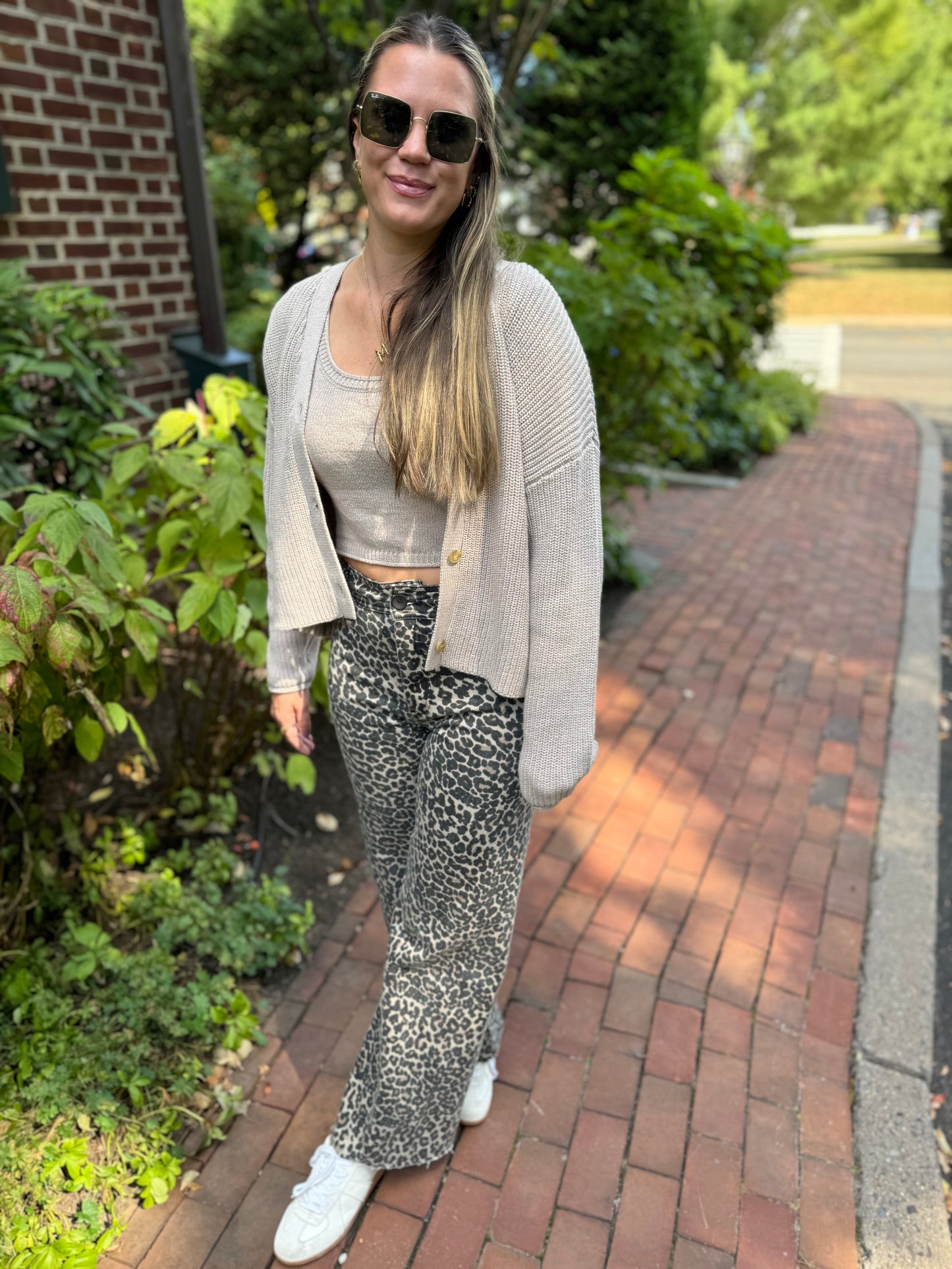 HIGH WAISTED LEOPARD PRINT PANT