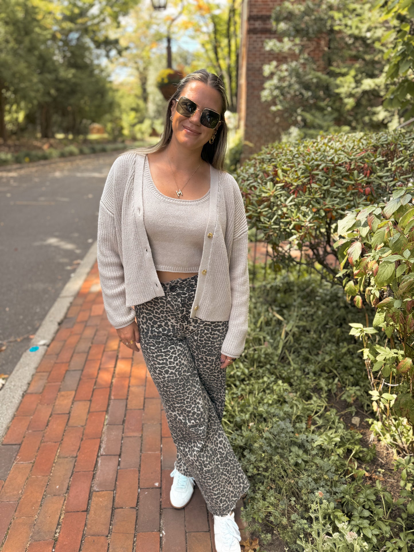 HIGH WAISTED LEOPARD PRINT PANT