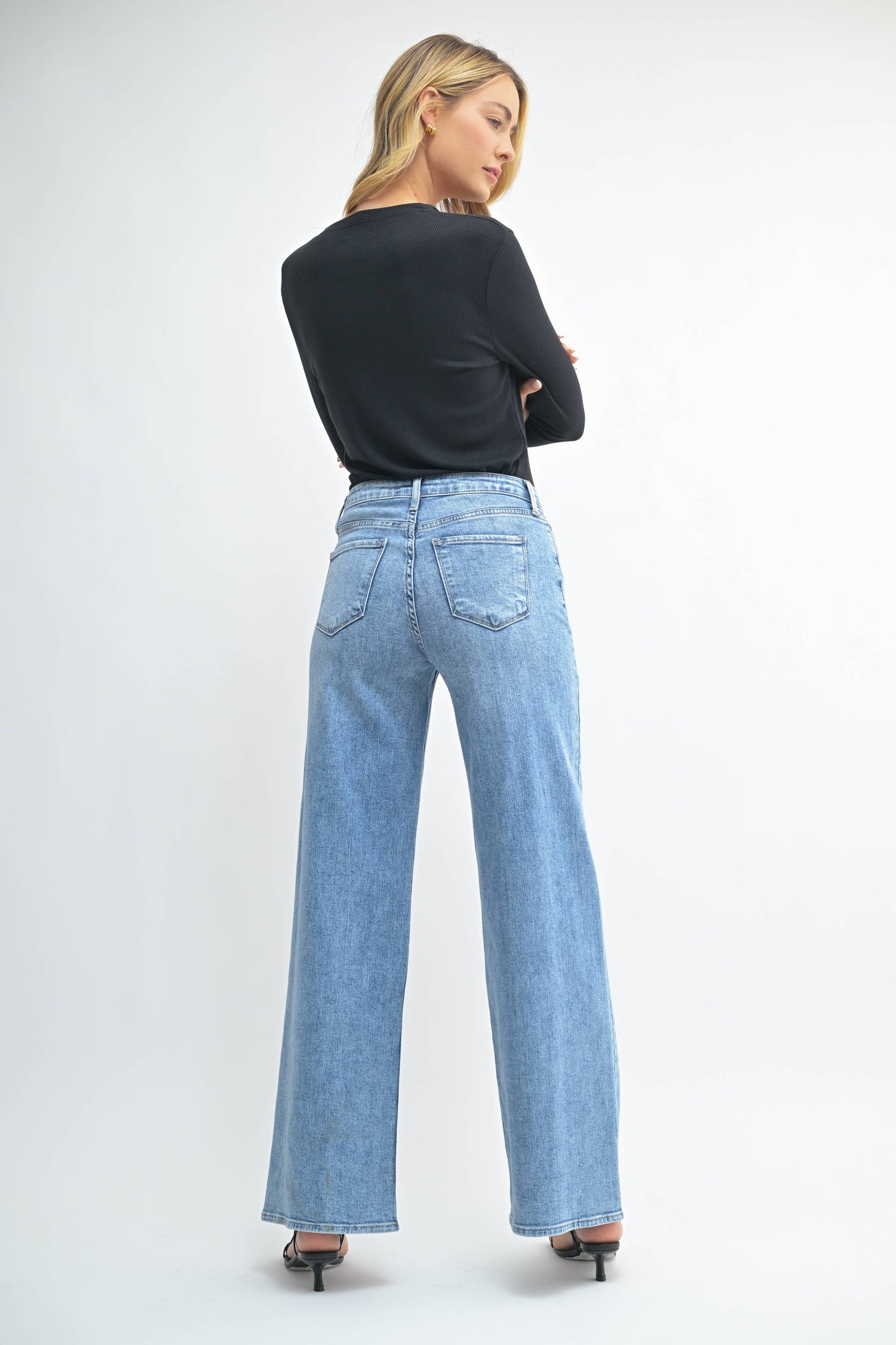 STRETCHY WIDE LEG DENIM JEANS