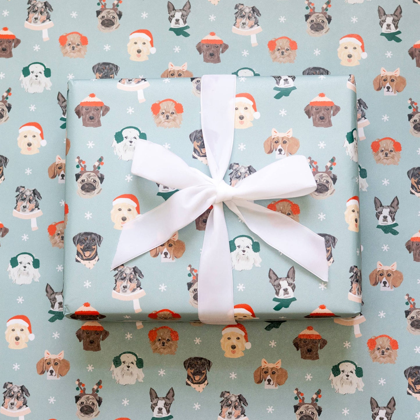 HOLIDAY DOGS WRAPPING PAPER CONTINUOUS ROLL