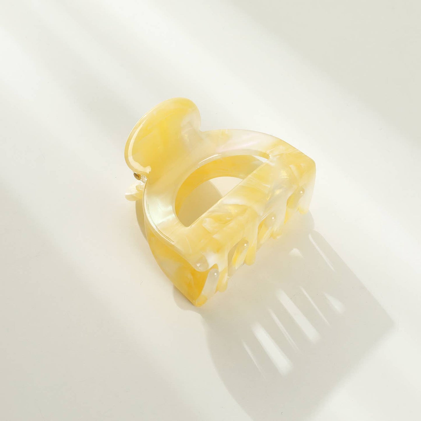 LIMONCELLO CLAW CLIP