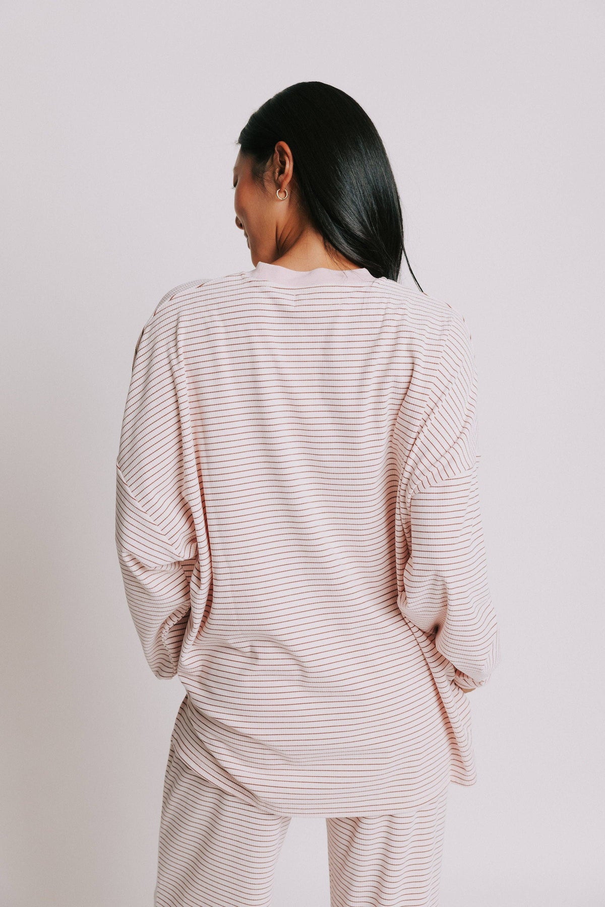 THE STAY AWHILE COZY TOP