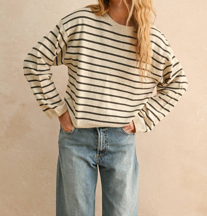STRIPED PATTERN SOFT KNITTED TOP