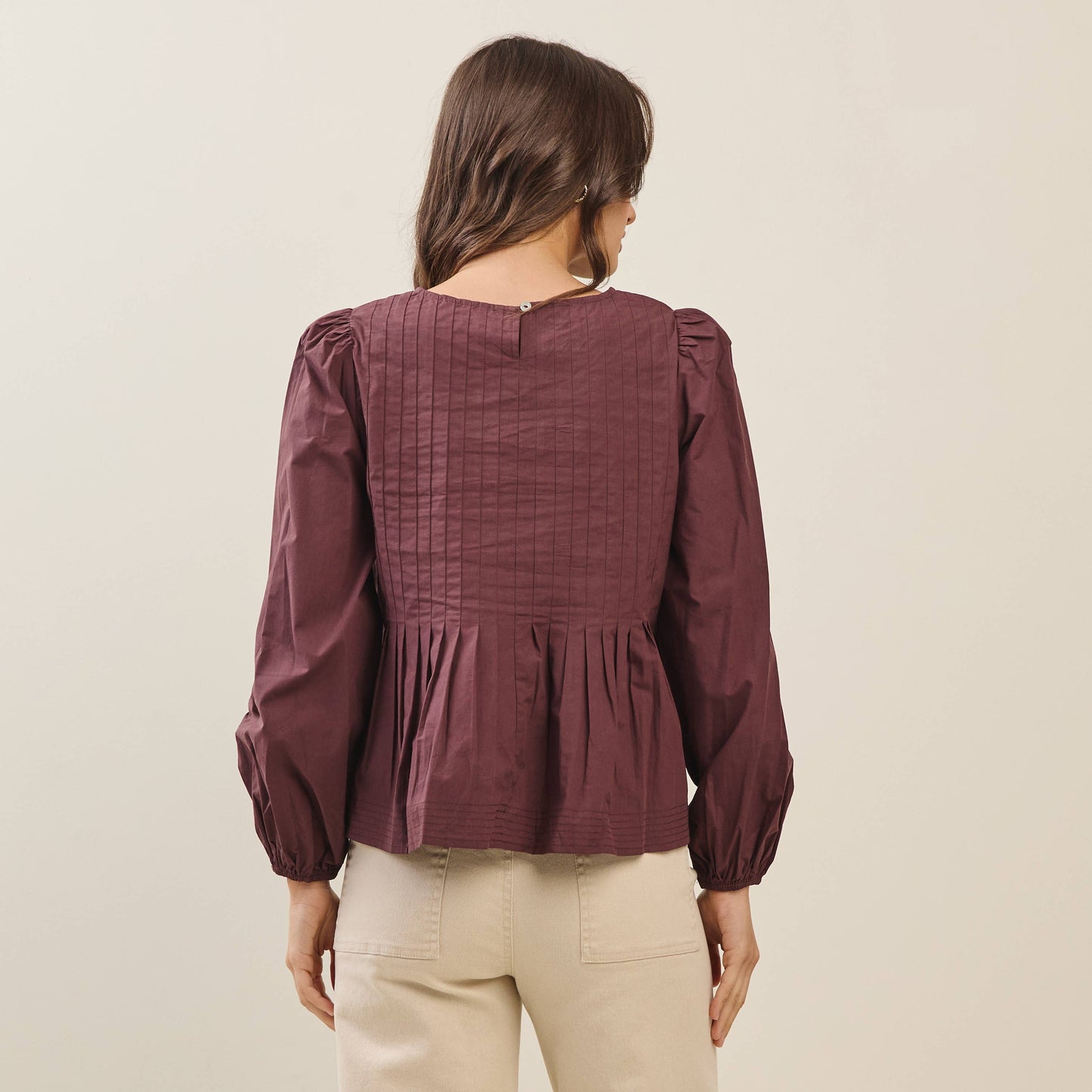 THE FALLON SWING TOP