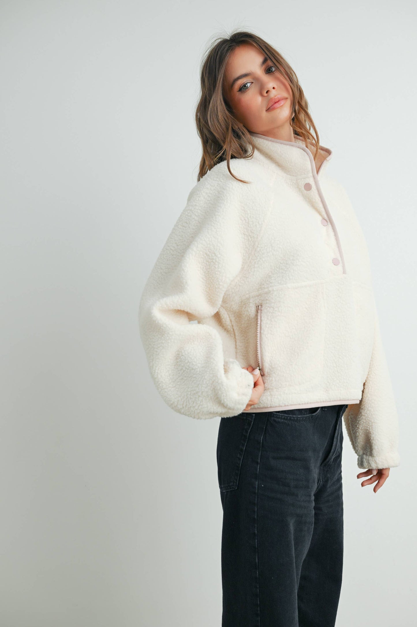 THE WINTER BREAK BUTTON FLEECE PULLOVER