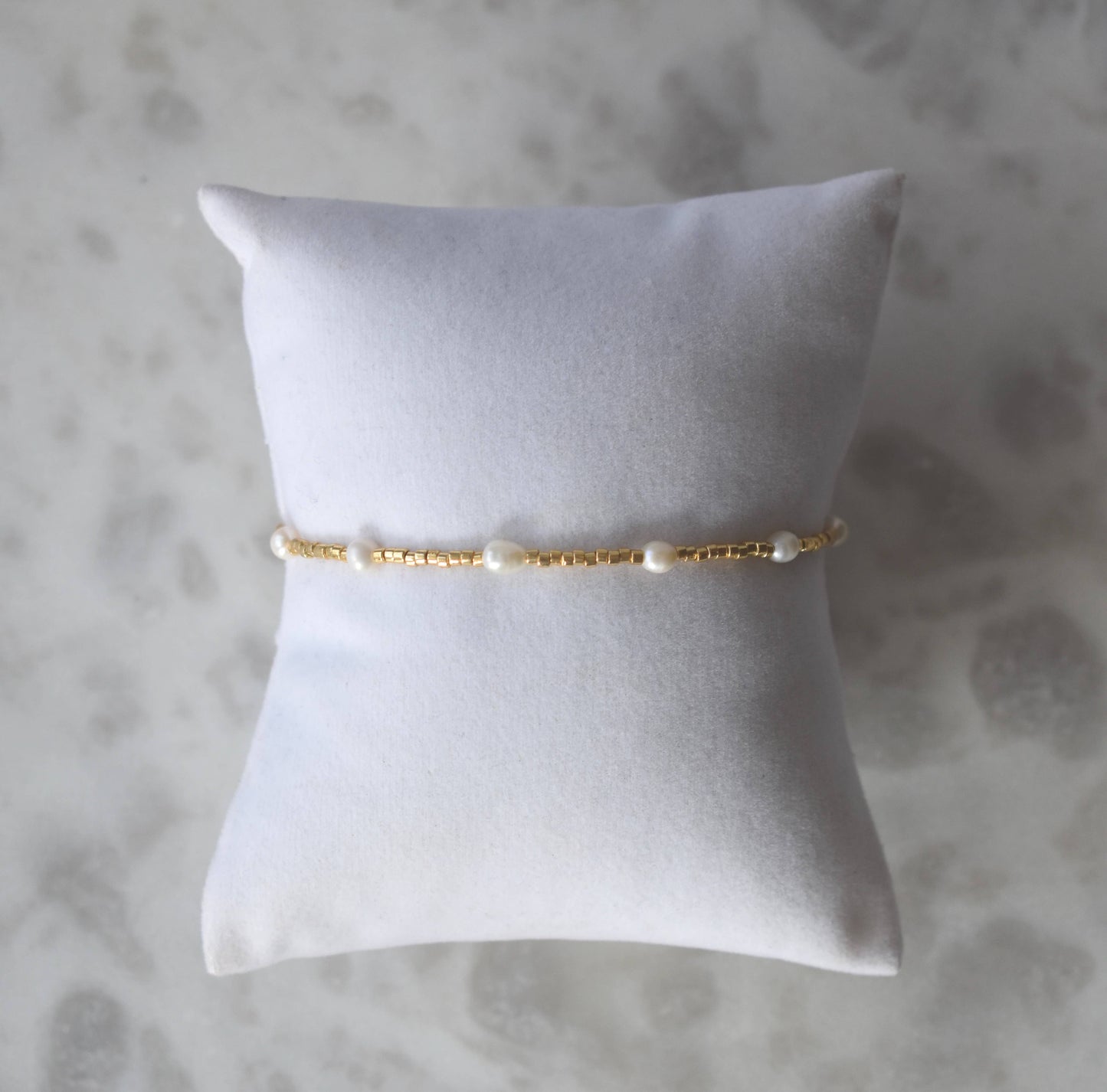 DOVE PEARL BRACELET