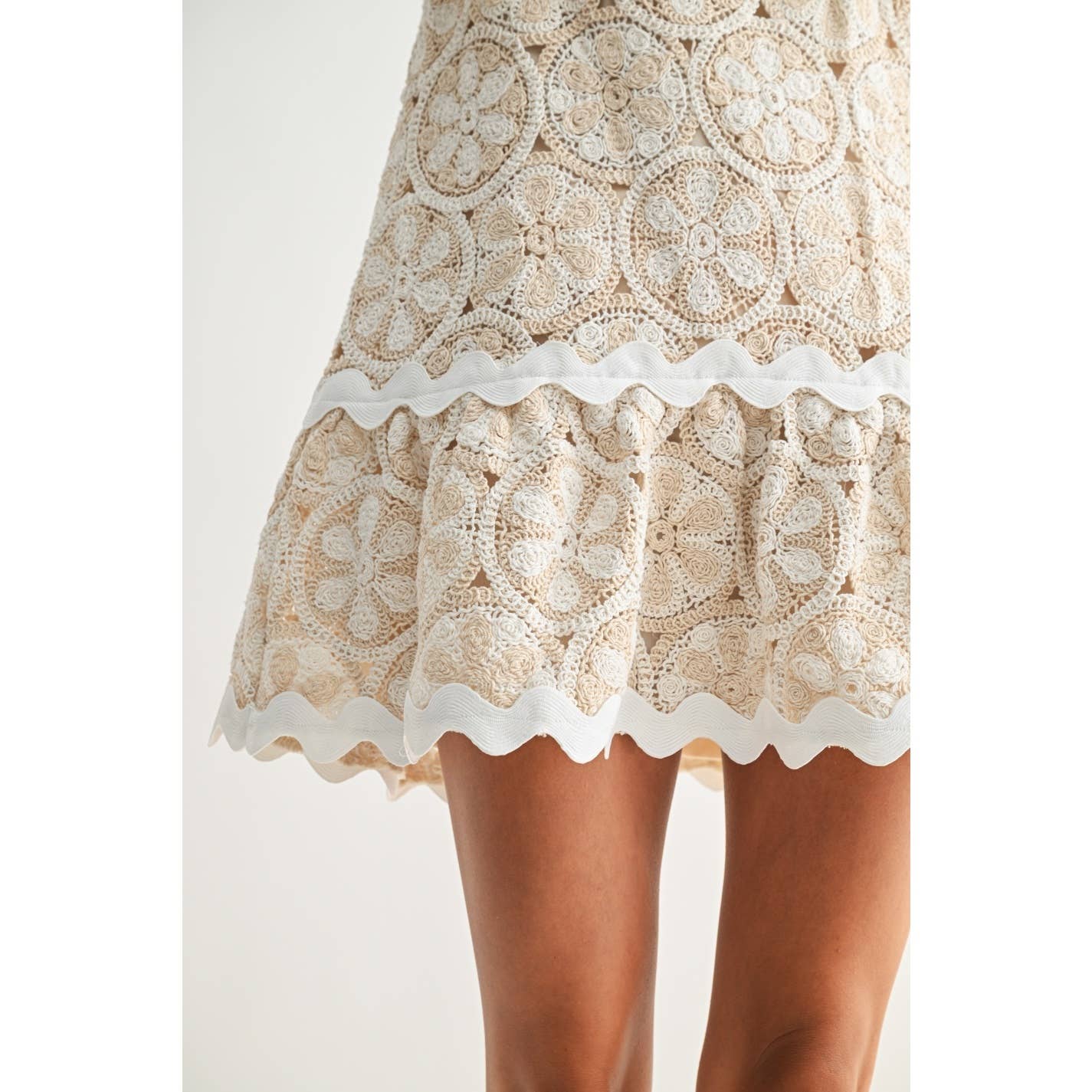 LEIGHTON KNIT FLORAL DRESS