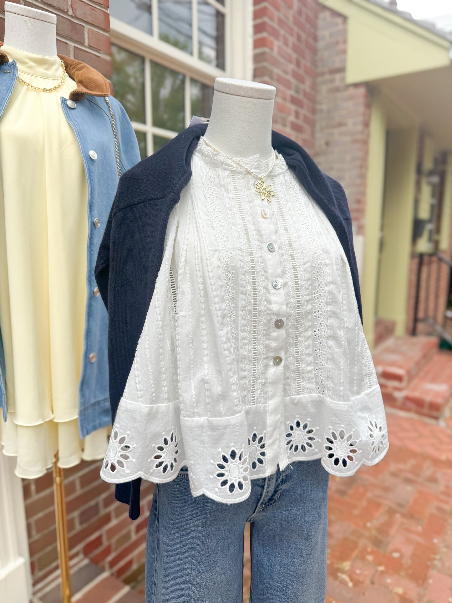 IVORY DAYDREAM EYELET TANK
