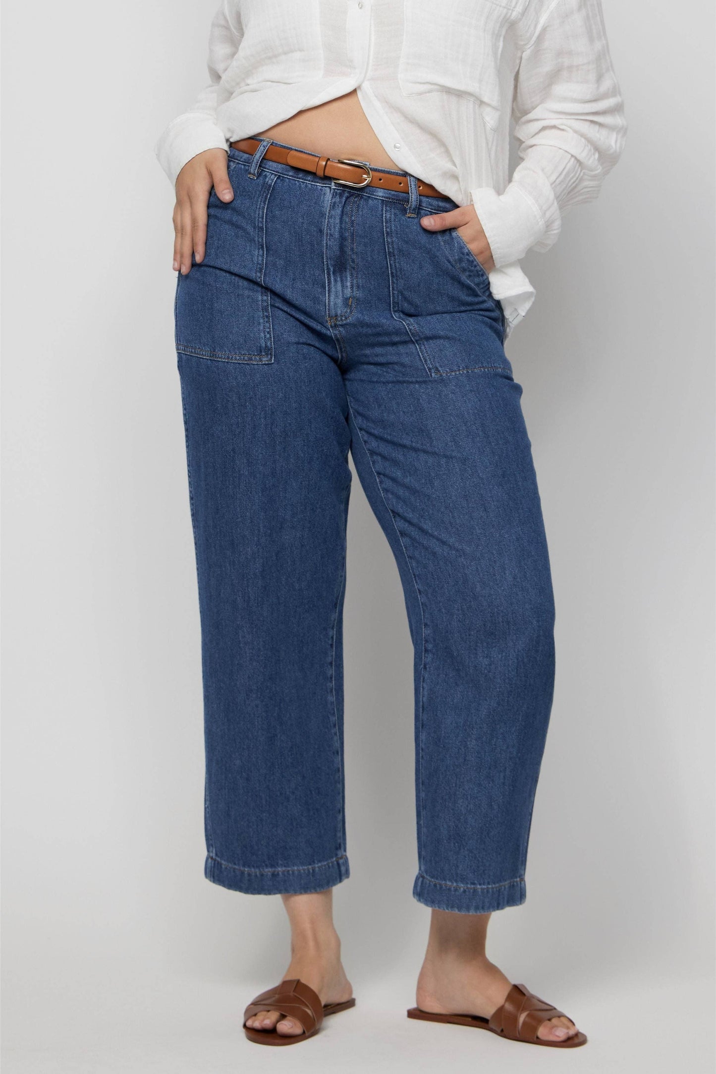 STACY MEDIUM WORN HIGH RISE RELAXED JEAN
