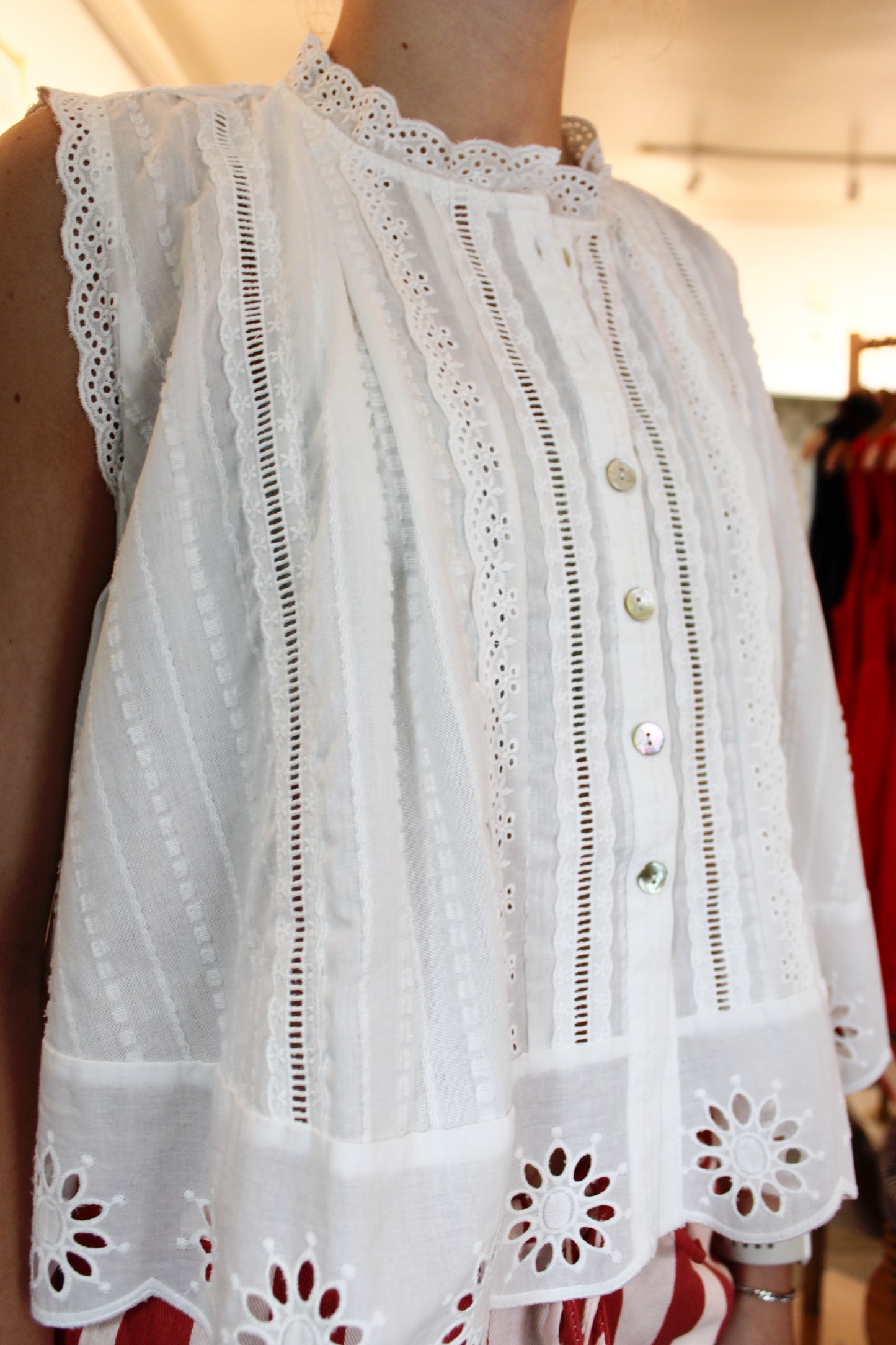 IVORY DAYDREAM EYELET TANK