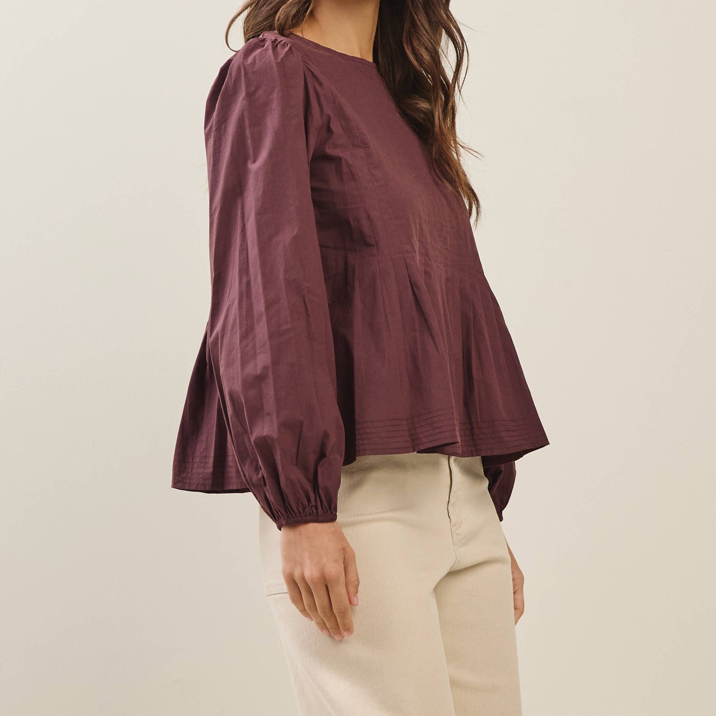 THE FALLON SWING TOP