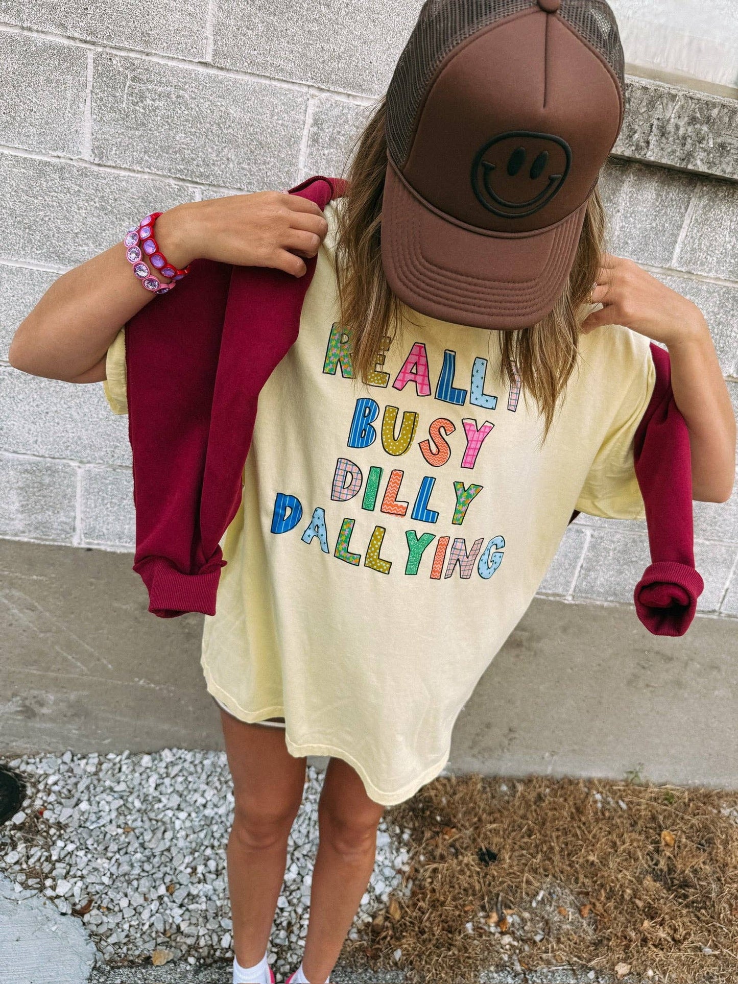 DILLY DALLY BUTTER YELLOW TEE