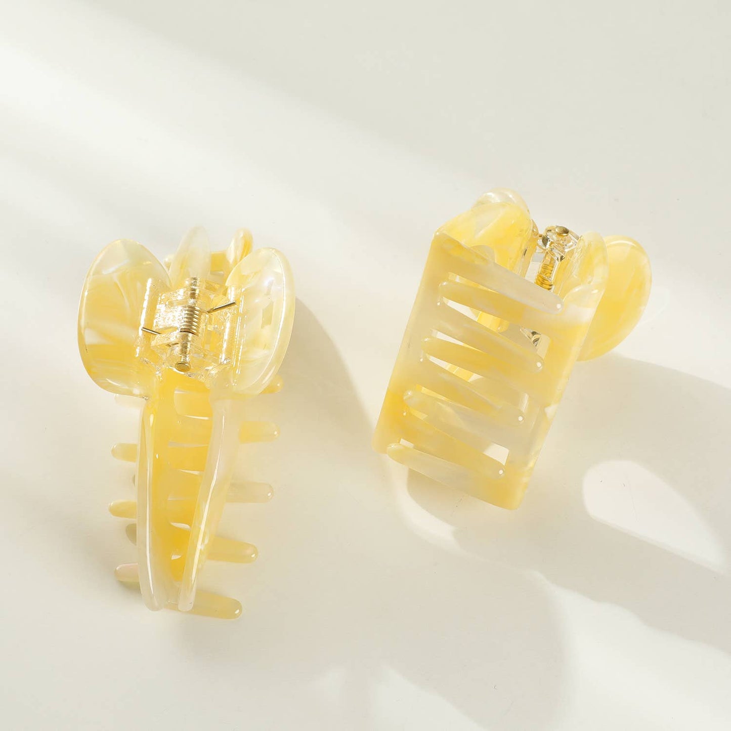 LIMONCELLO CLAW CLIP