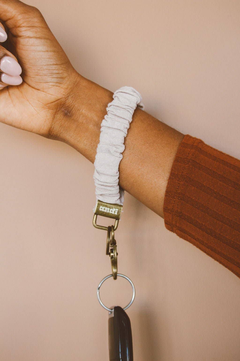 LINEN KEYCHAIN
