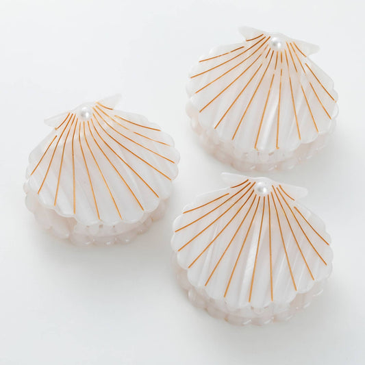 OPAL PEARL SEASHELL CLAW CLIP MEDIUM