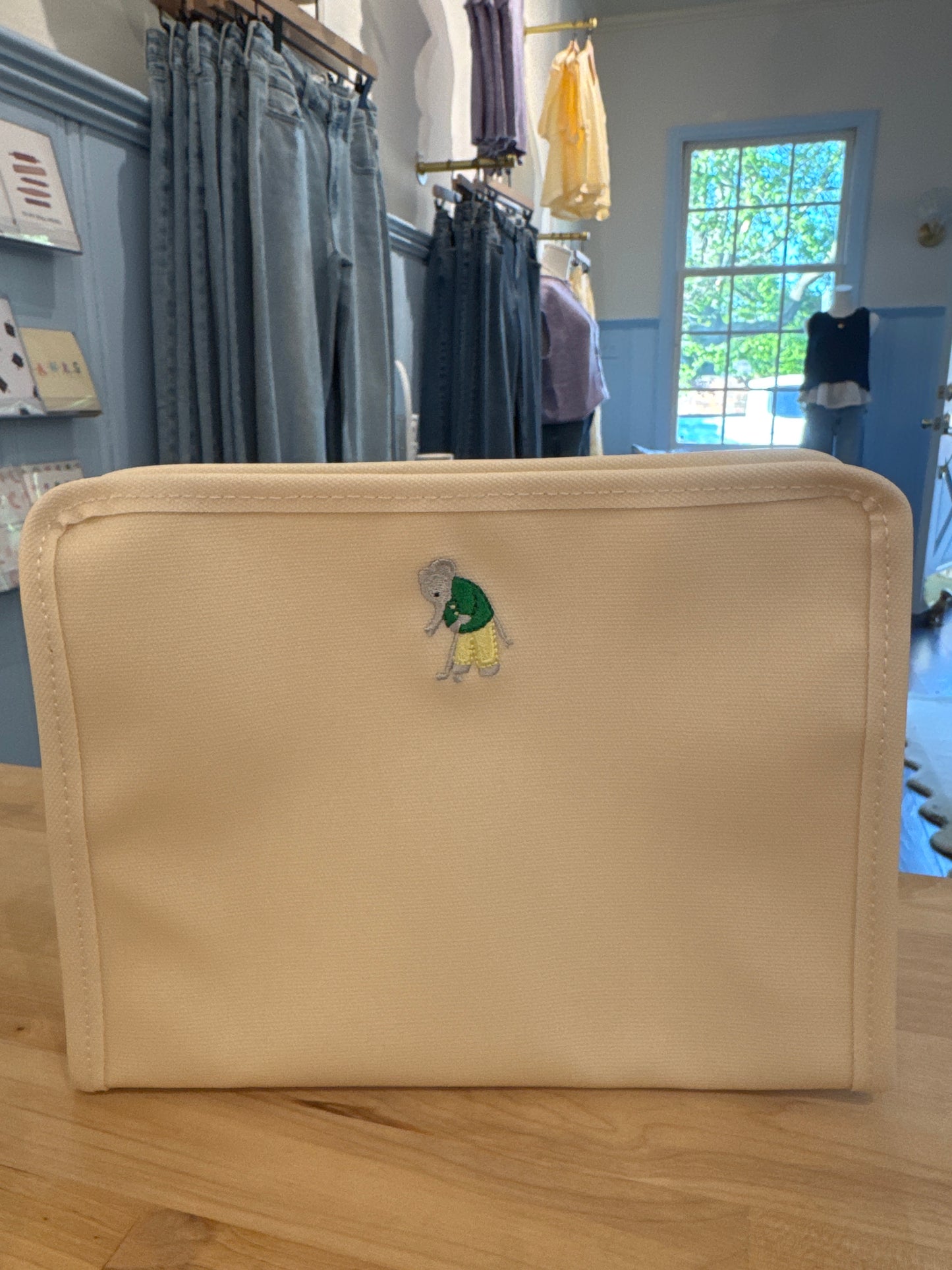 ERNIE ZIP POUCH MEDIUM