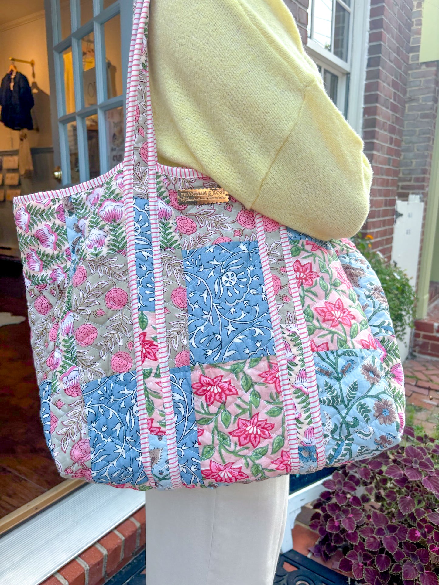 JUNE PATCH TOTE BAG