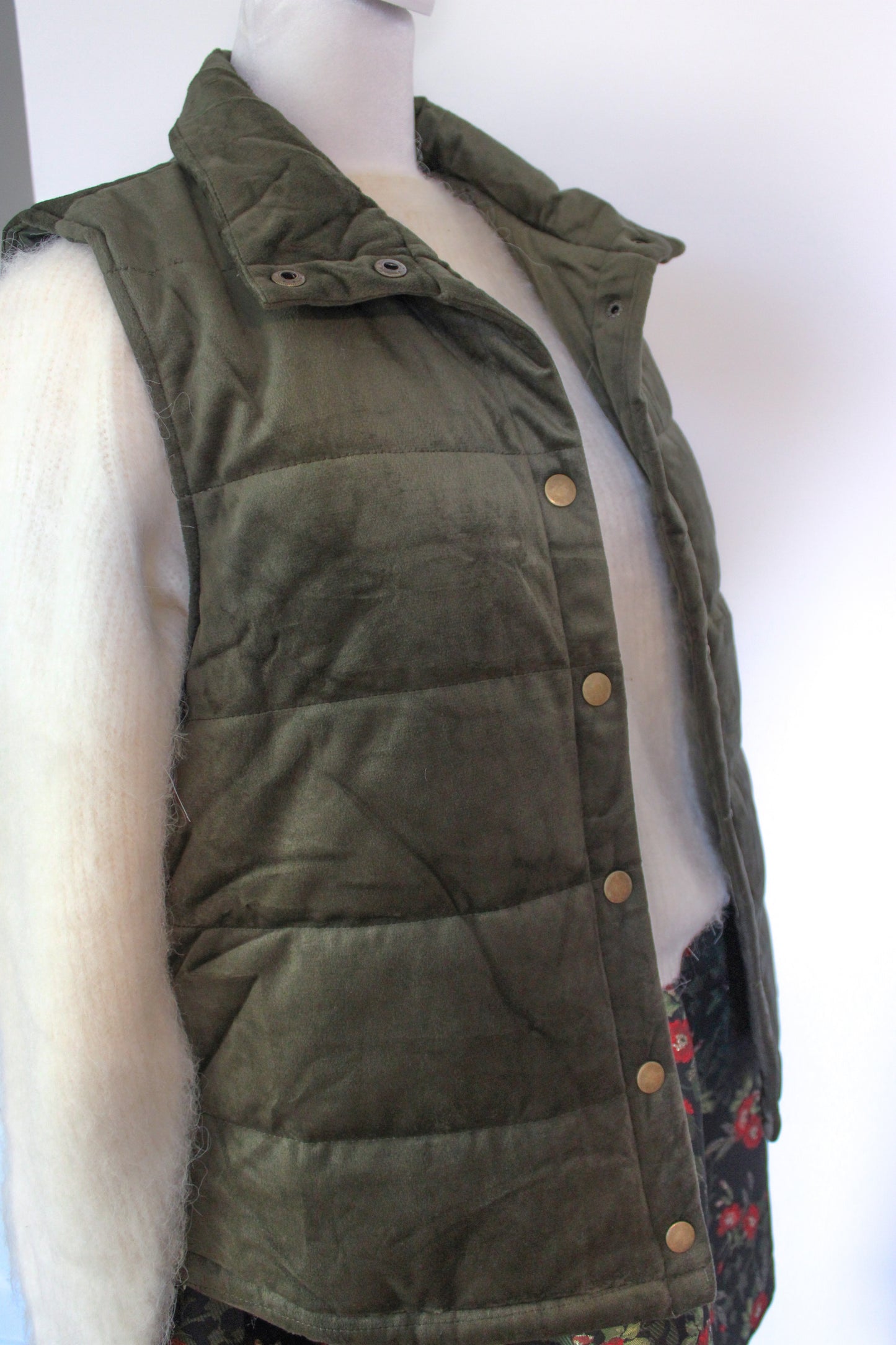 VELVET PADDED VEST