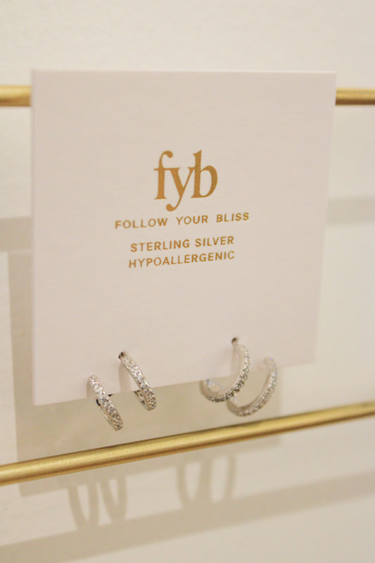 DELANEY HUGGIE EARRINGS SILVER