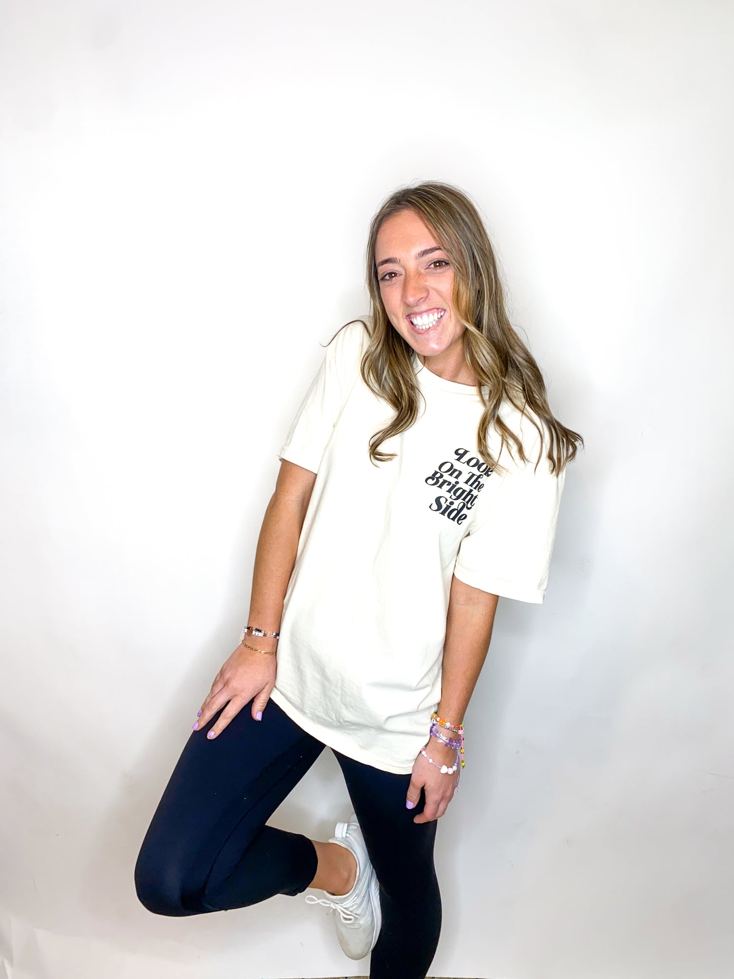 BRIGHT SIDE GRAPHIC TEE