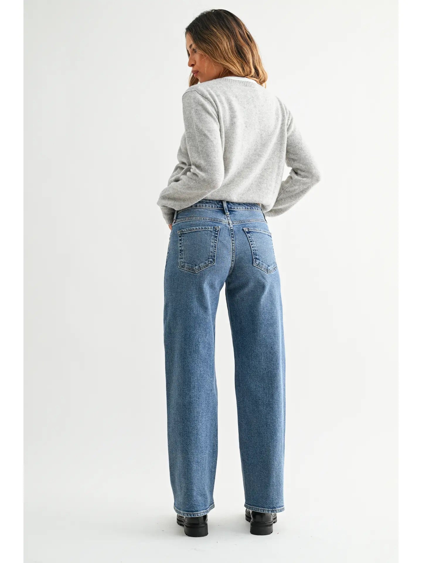 THE LAINEY MEDIUM DENIM JEANS