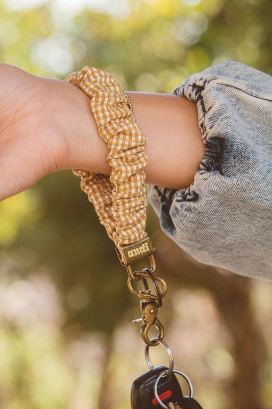 MUSTARD GINGHAM KEYCHAIN
