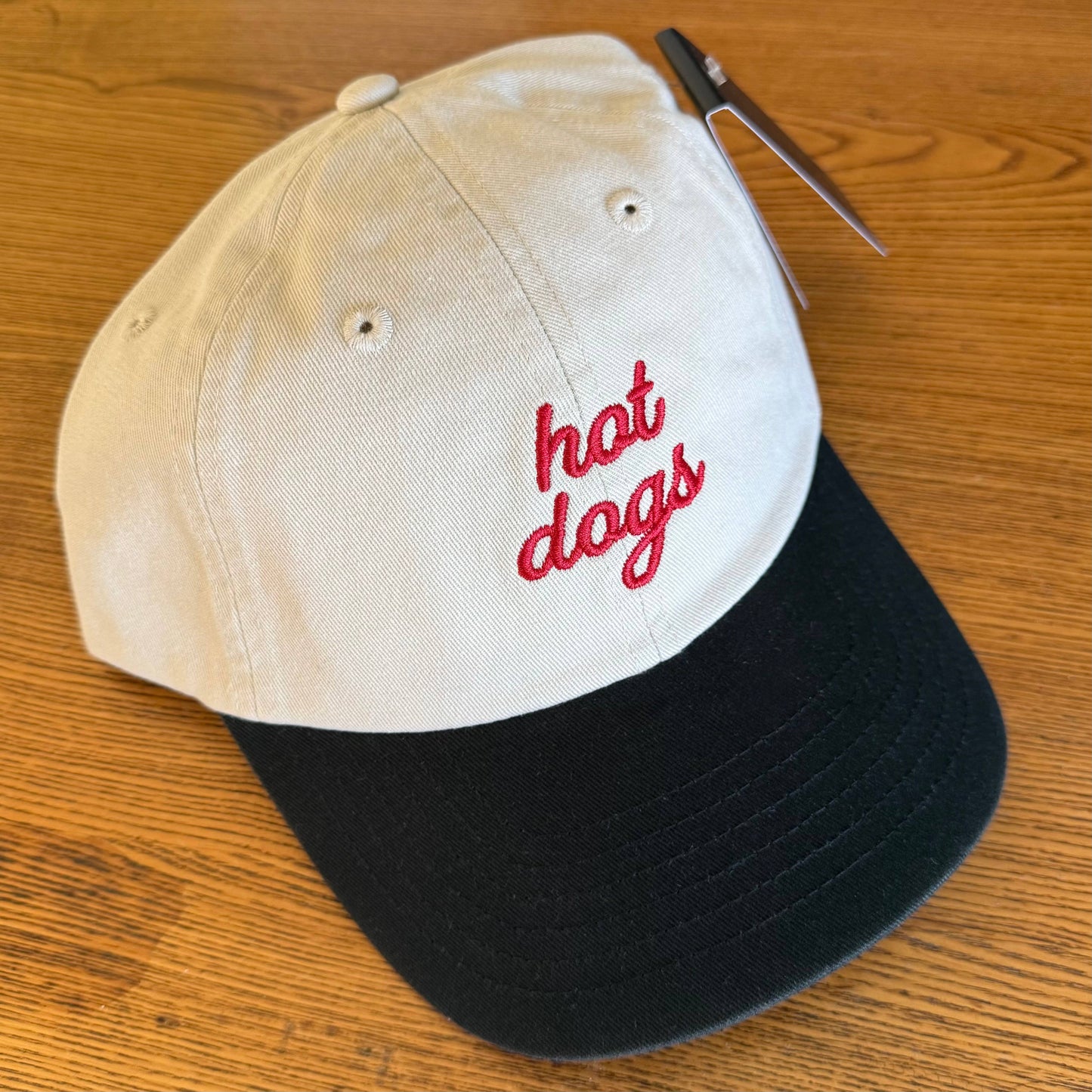HOT DOG TWO TONE BASEBALL CAP