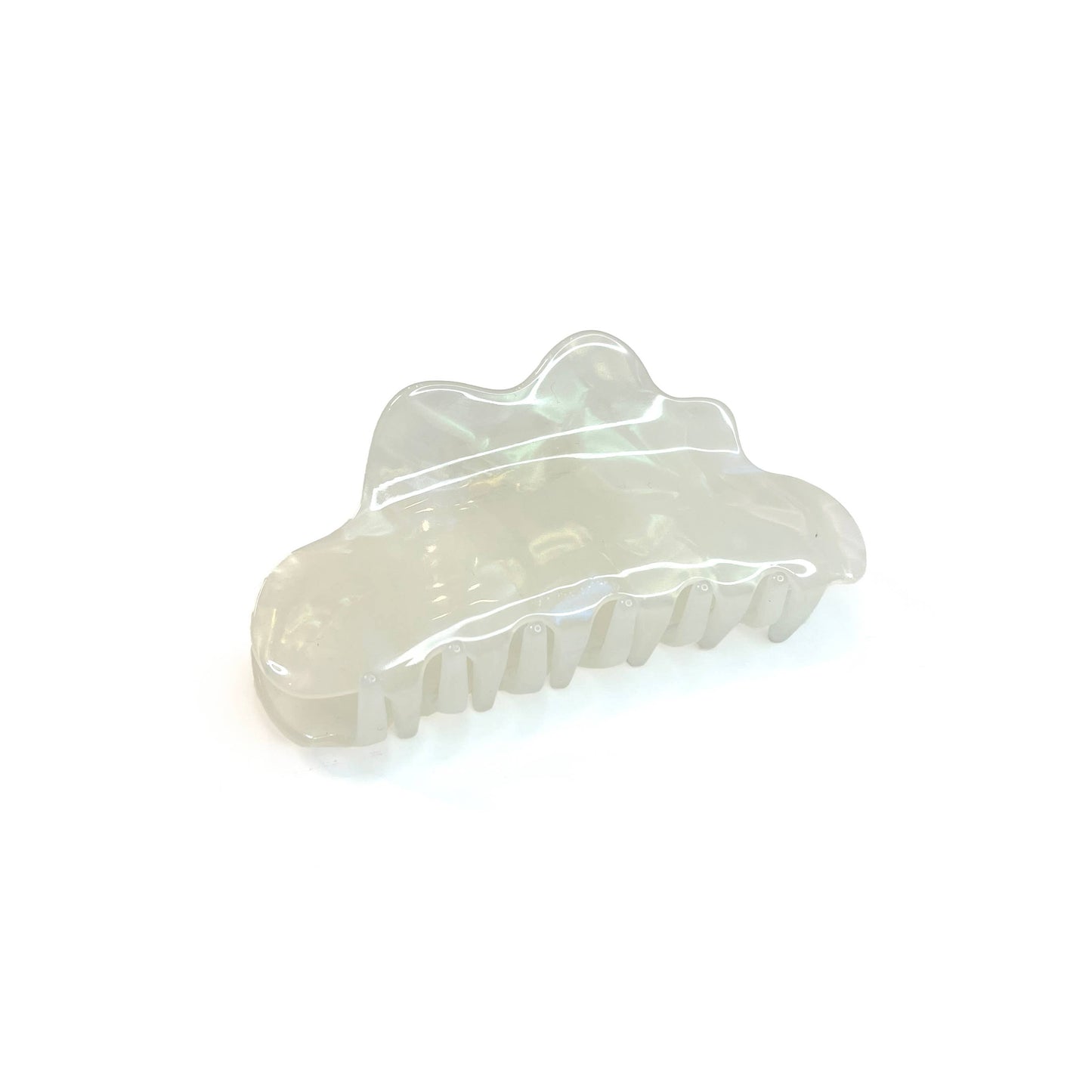 WHITE CLOUD CLAW CLIP